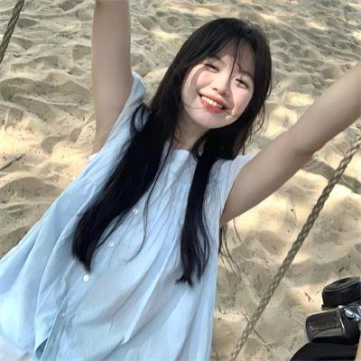 皮裘大衣女人